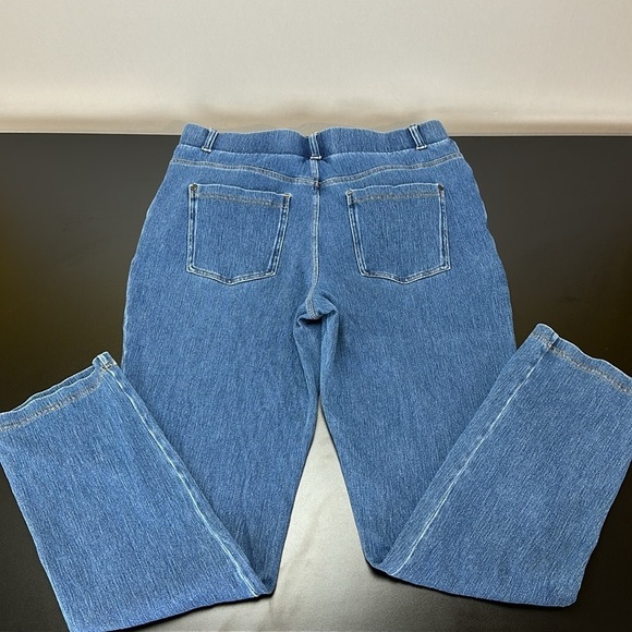 LL Bean Denim Stretch Pull On Straight Leg Jeans Size Medium Regular High Rise - Picture 5 of 14
